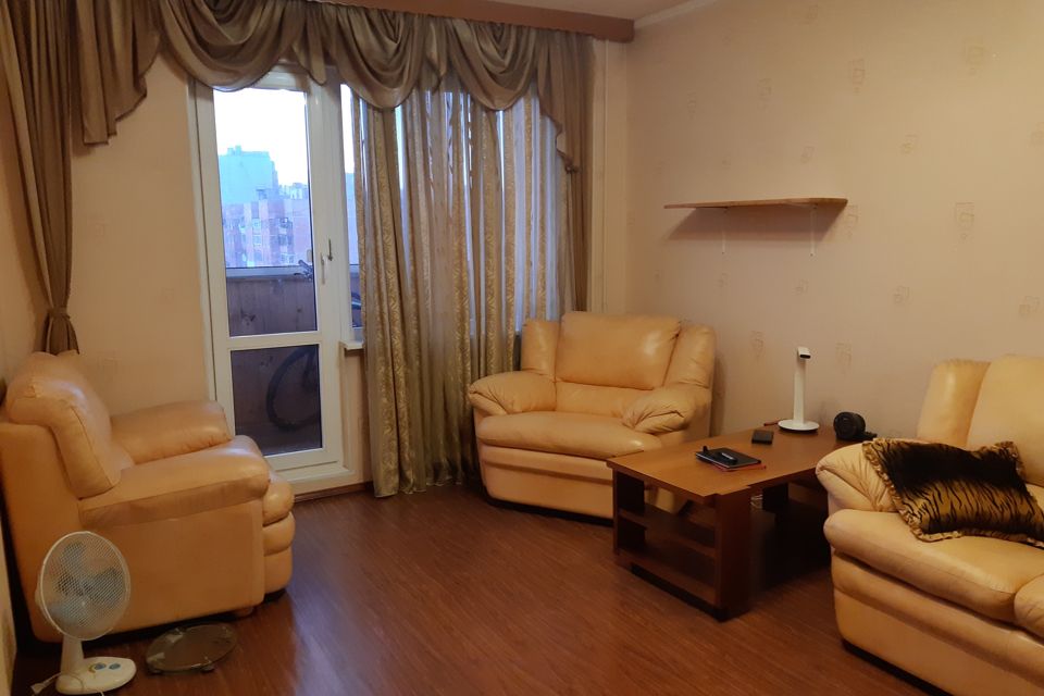 Продаётся 1-комнатная квартира, 38.6 м²