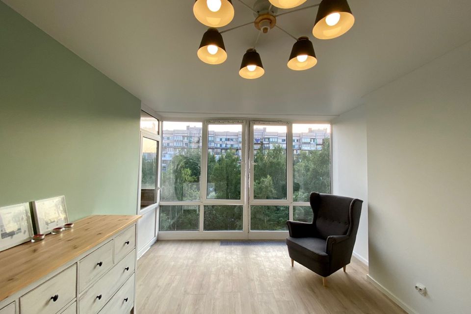 Продаётся 1-комнатная квартира, 35.7 м²