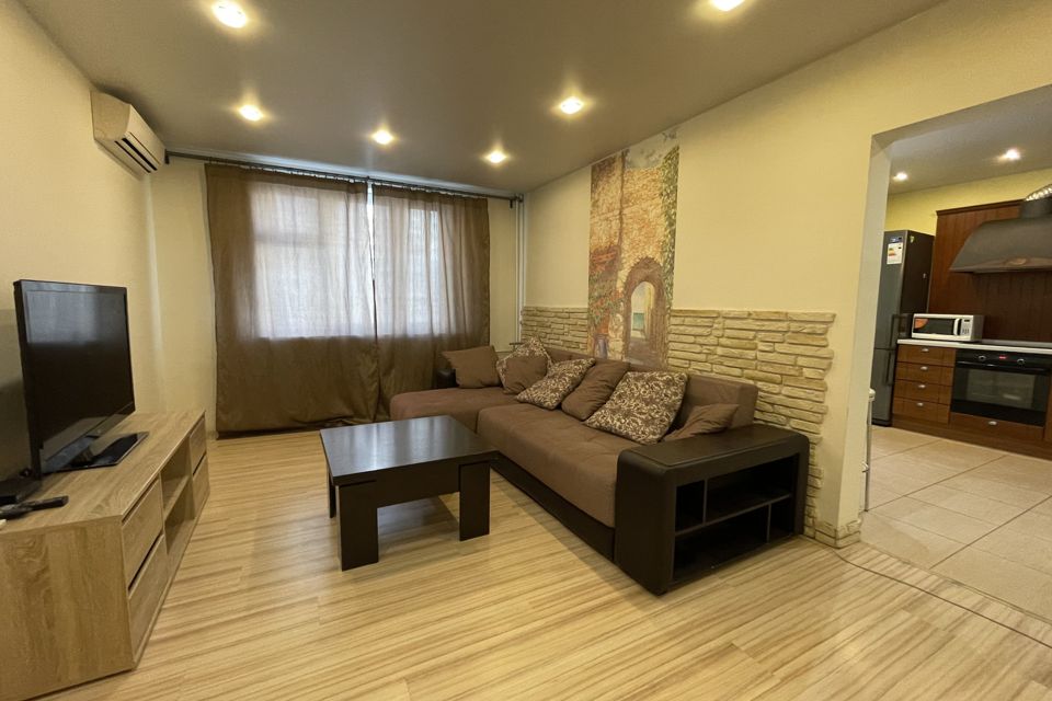 Продаётся 3-комнатная квартира, 81.1 м²