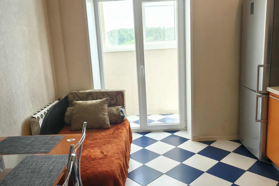Сдаётся 1-комнатная квартира, 40 м²