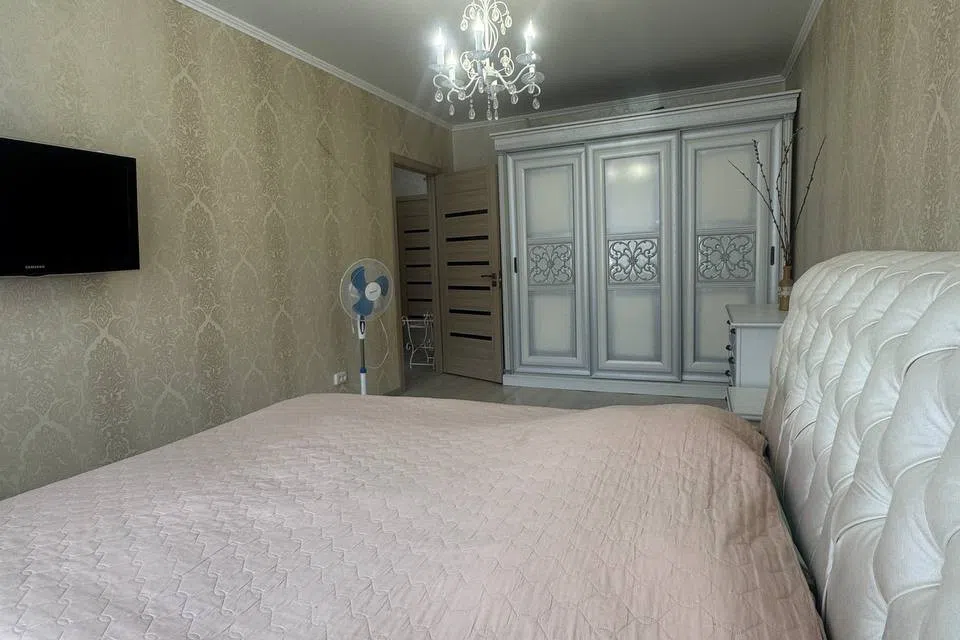 Продаётся 3-комнатная квартира, 62 м²