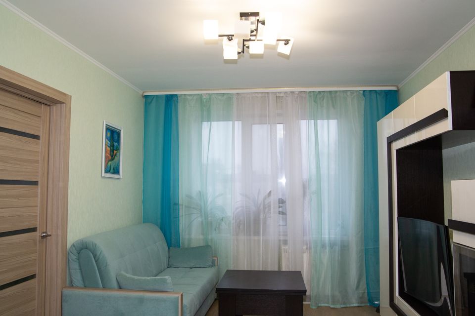 Продаётся 3-комнатная квартира, 49.5 м²