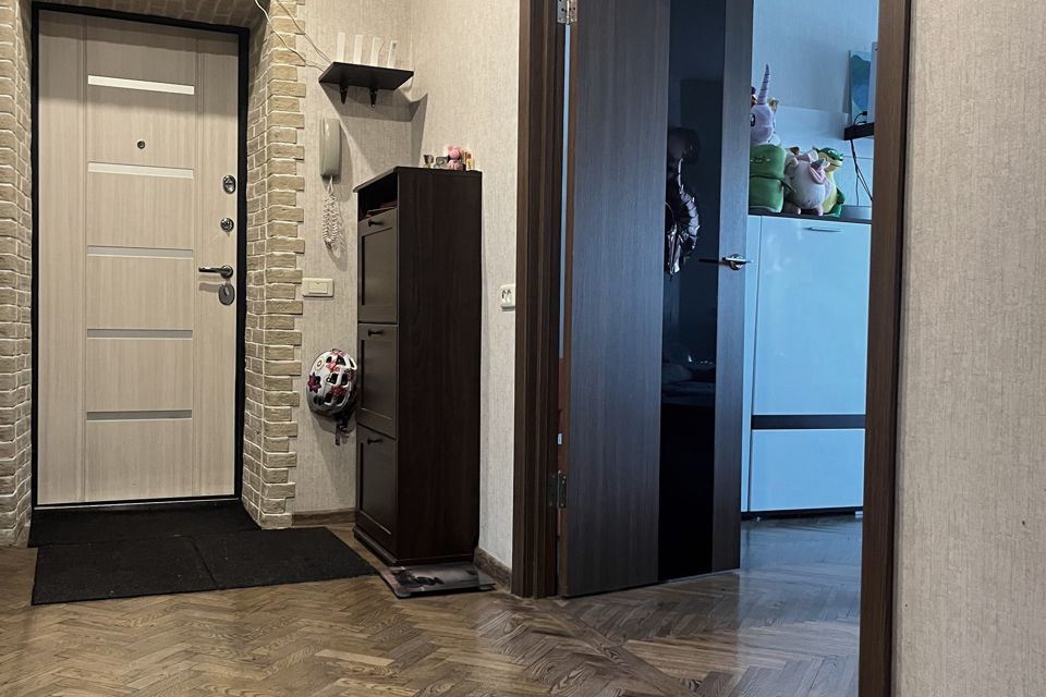 Продаётся 2-комнатная квартира, 64.5 м²