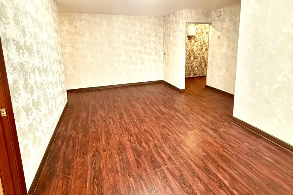 Продаётся 3-комнатная квартира, 58.5 м²