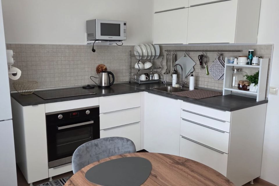 Продаётся 1-комнатная квартира, 35.9 м²