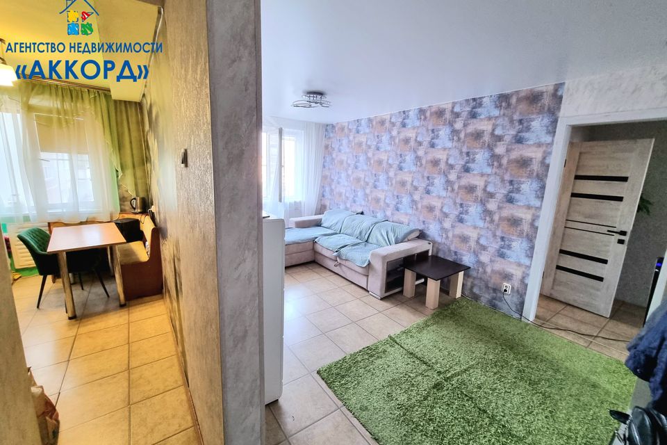 Продаётся 3-комнатная квартира, 60.2 м²