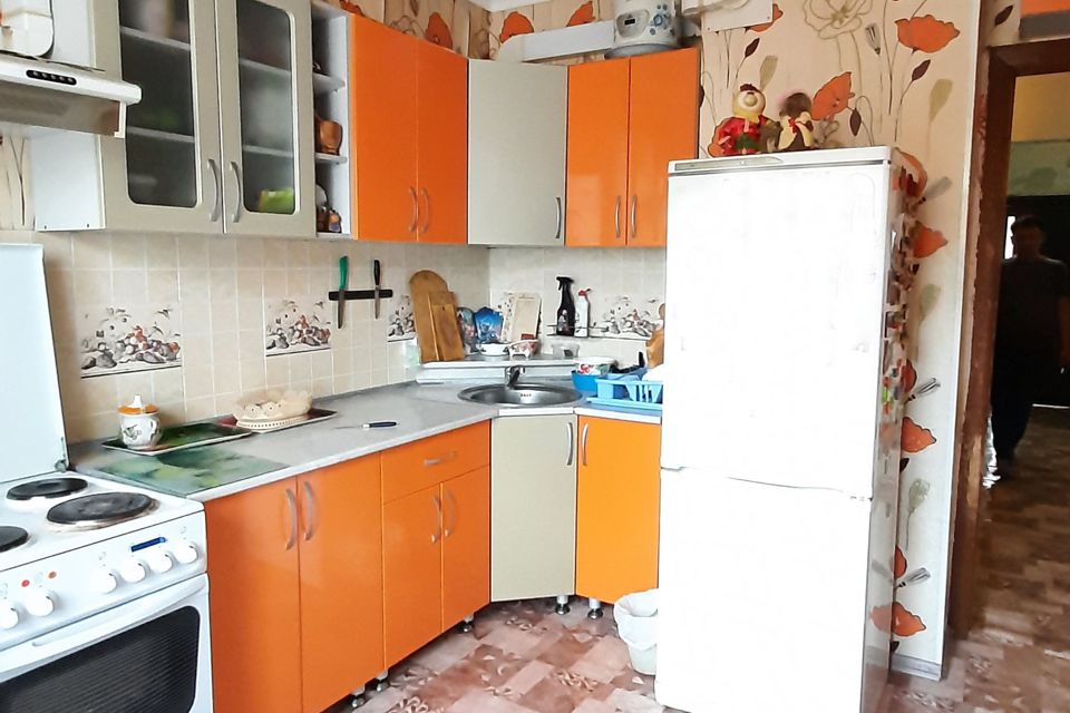Продаётся 4-комнатная квартира, 71 м²