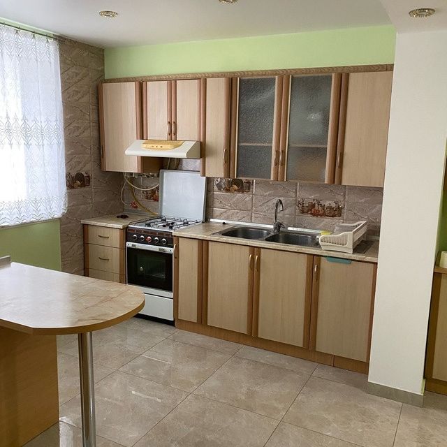 Продаётся 3-комнатная квартира, 64.7 м²