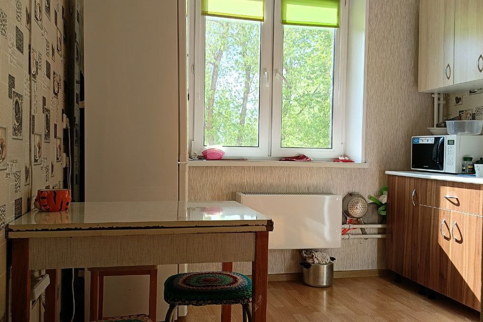 Продаётся 2-комнатная квартира, 55.8 м²