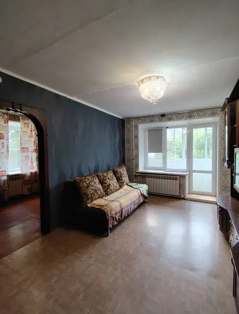 Продаётся 3-комнатная квартира, 49.4 м²