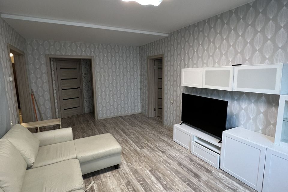 Продаётся 4-комнатная квартира, 99.7 м²