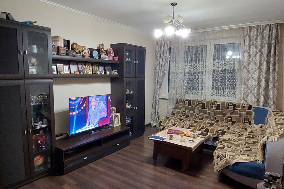 Продаётся 3-комнатная квартира, 63 м²