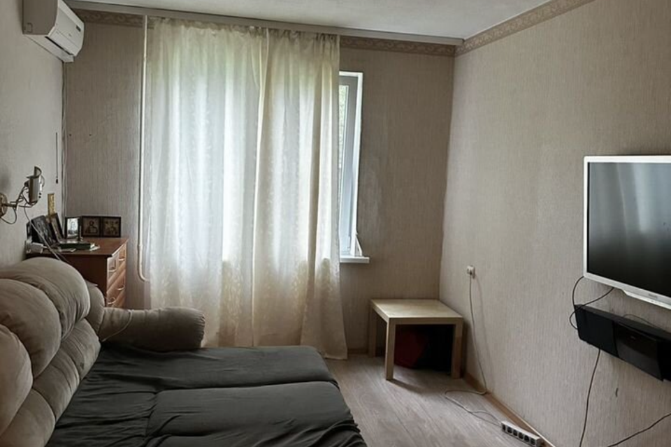 Продаётся 3-комнатная квартира, 59.5 м²