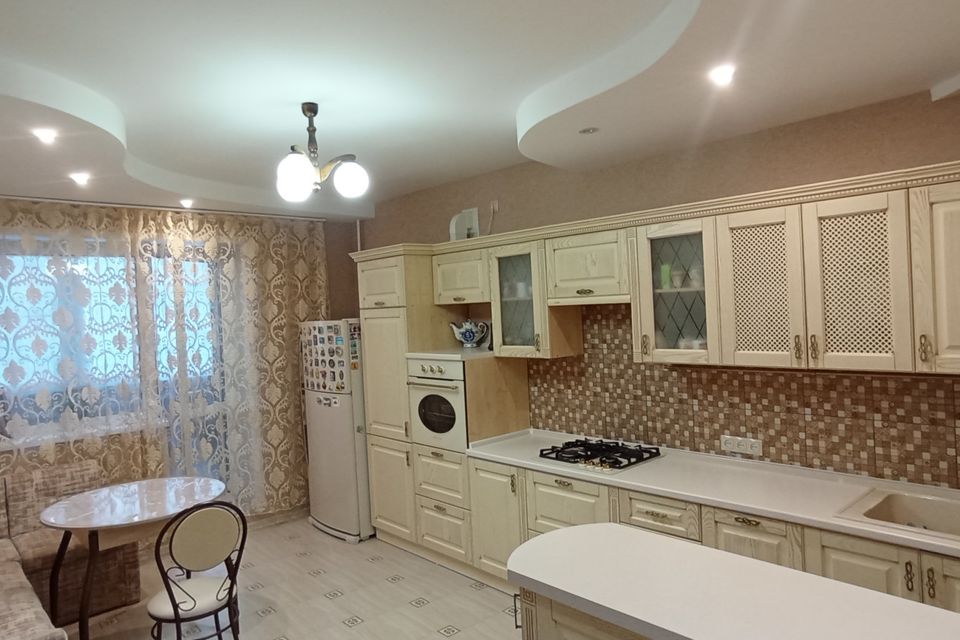 Продаётся 2-комнатная квартира, 95 м²