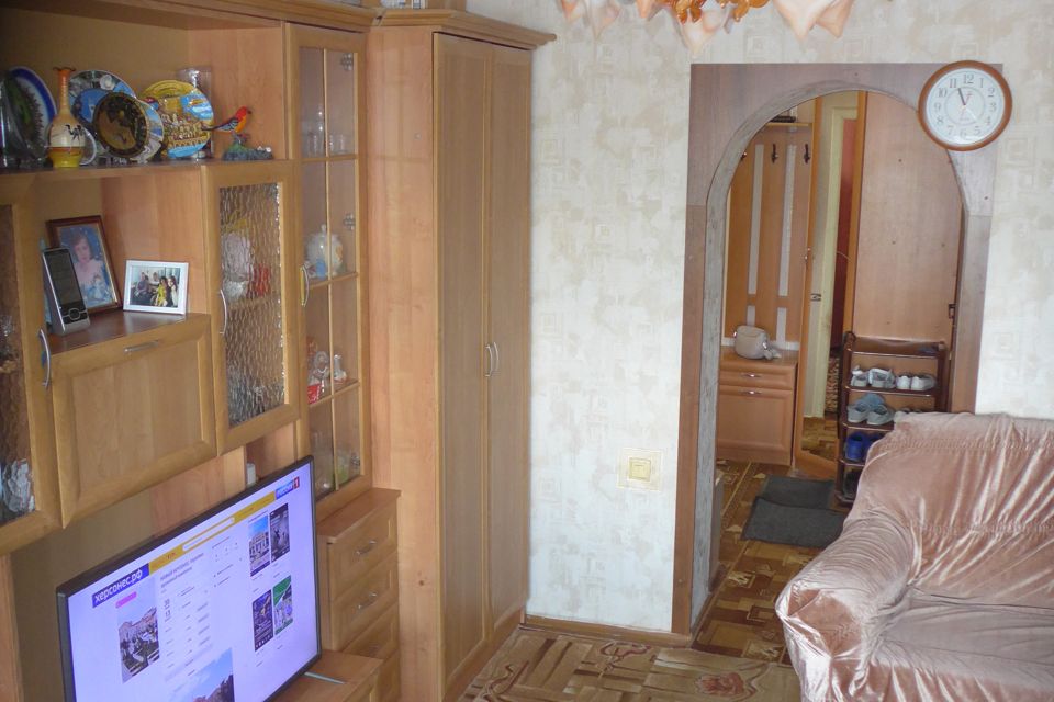 Продаётся 3-комнатная квартира, 57.1 м²