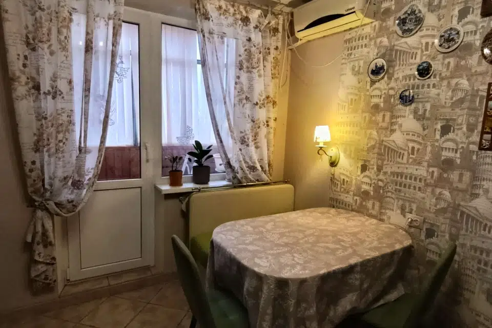 Продаётся 2-комнатная квартира, 60 м²