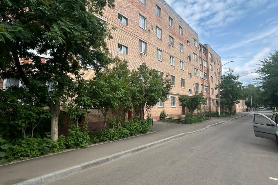 Продаётся 3-комнатная квартира, 64.1 м²
