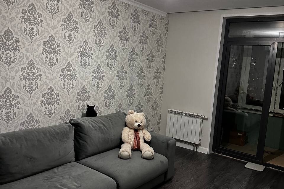 Продаётся 3-комнатная квартира, 90 м²