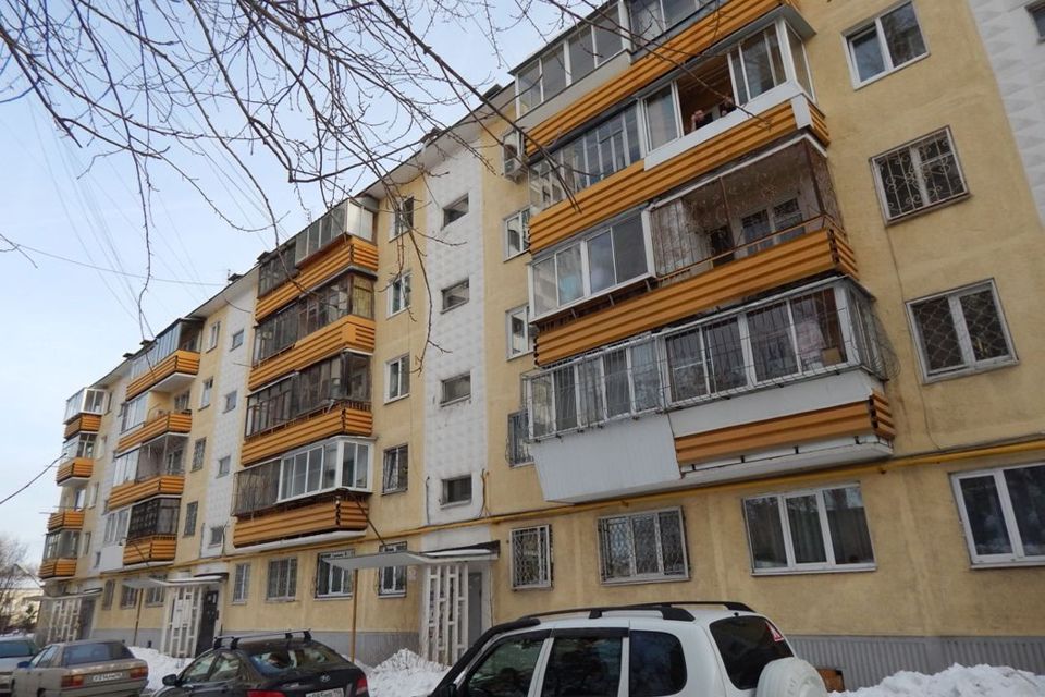 Продаётся 3-комнатная квартира, 61.4 м²