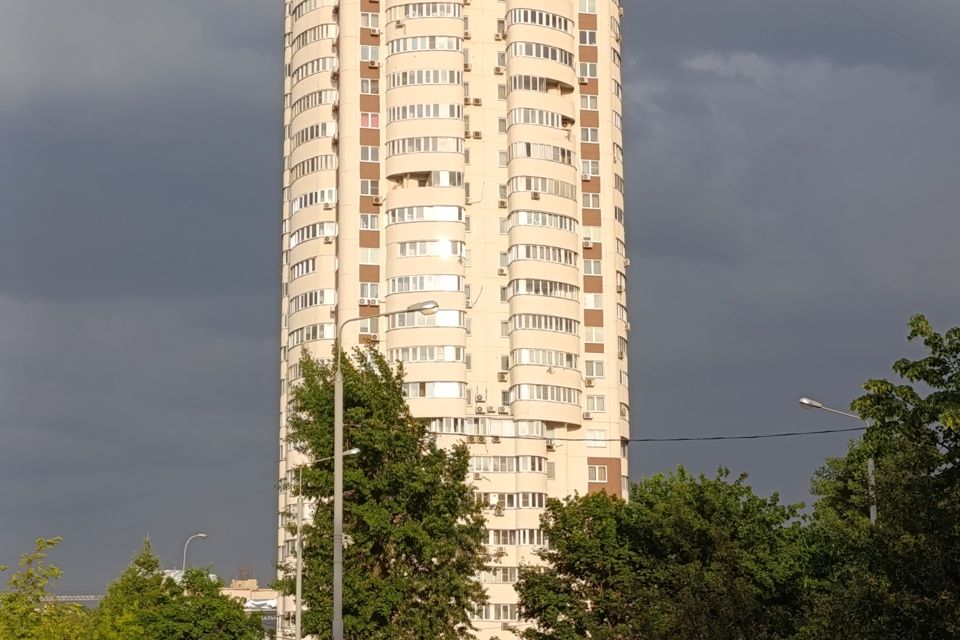 Продаётся 2-комнатная квартира, 77.4 м²