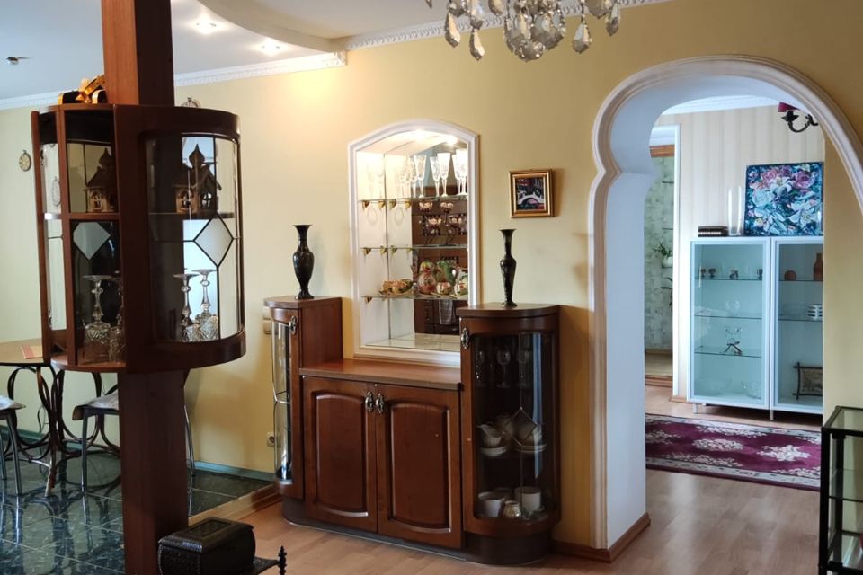 Продаётся 2-комнатная квартира, 72 м²