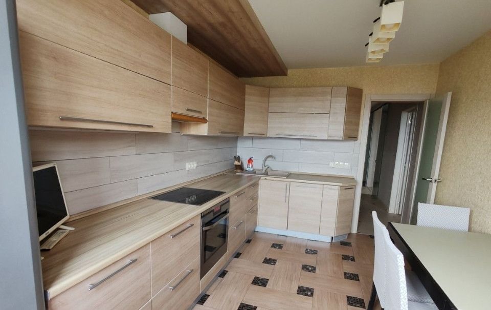 Сдаётся 2-комнатная квартира, 66 м²