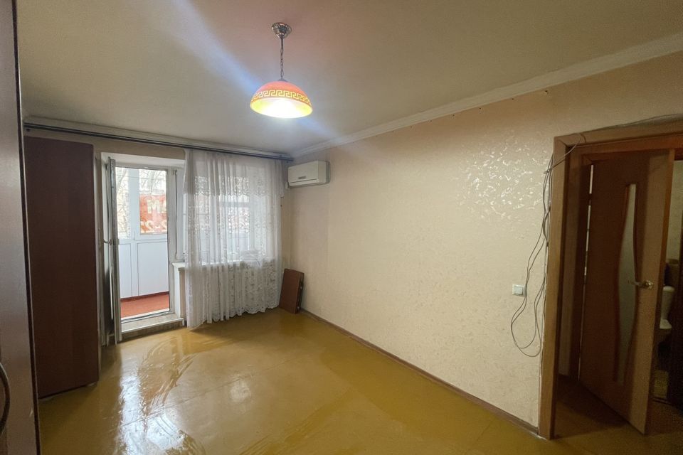 Продаётся 2-комнатная квартира, 40.5 м²