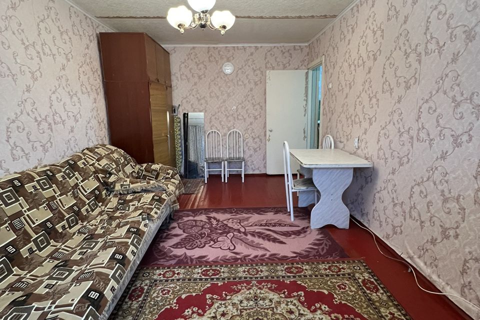 Продаётся 1-комнатная квартира, 42.6 м²