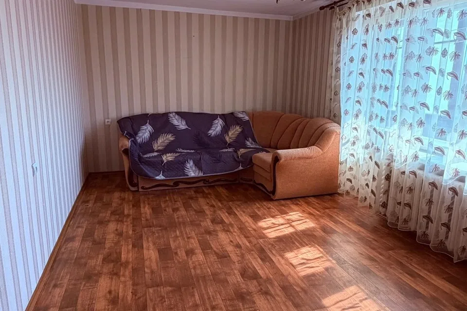 Продаётся 4-комнатная квартира, 80 м²