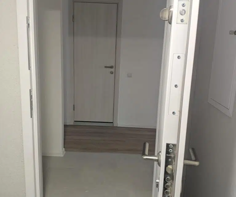 Продаётся 1-комнатная квартира, 39.2 м²