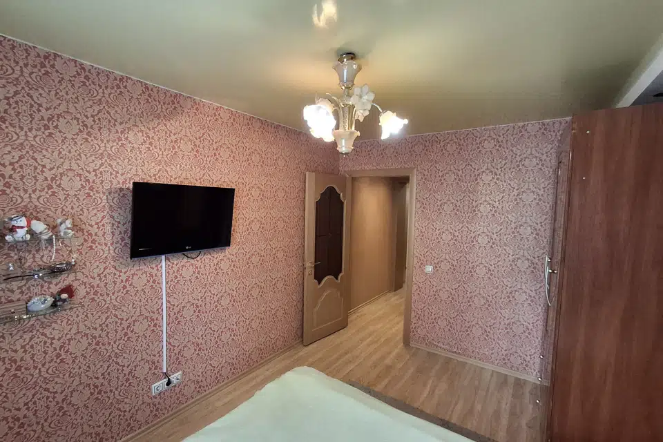 Продаётся 3-комнатная квартира, 64.7 м²