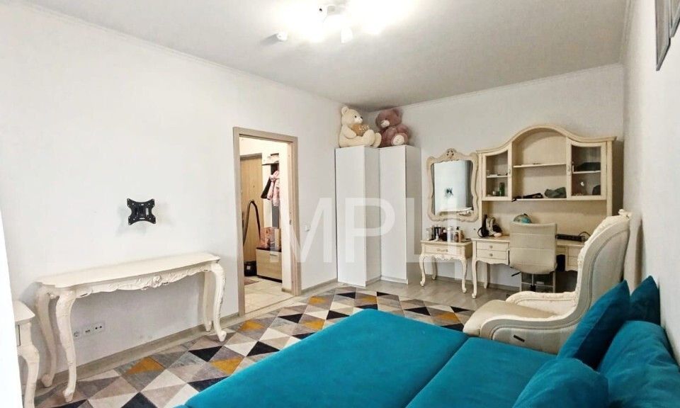 Продаётся 2-комнатная квартира, 56.1 м²
