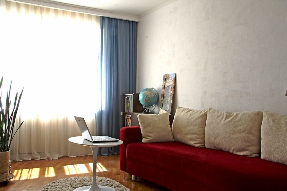 Продаётся 4-комнатная квартира, 124.3 м²
