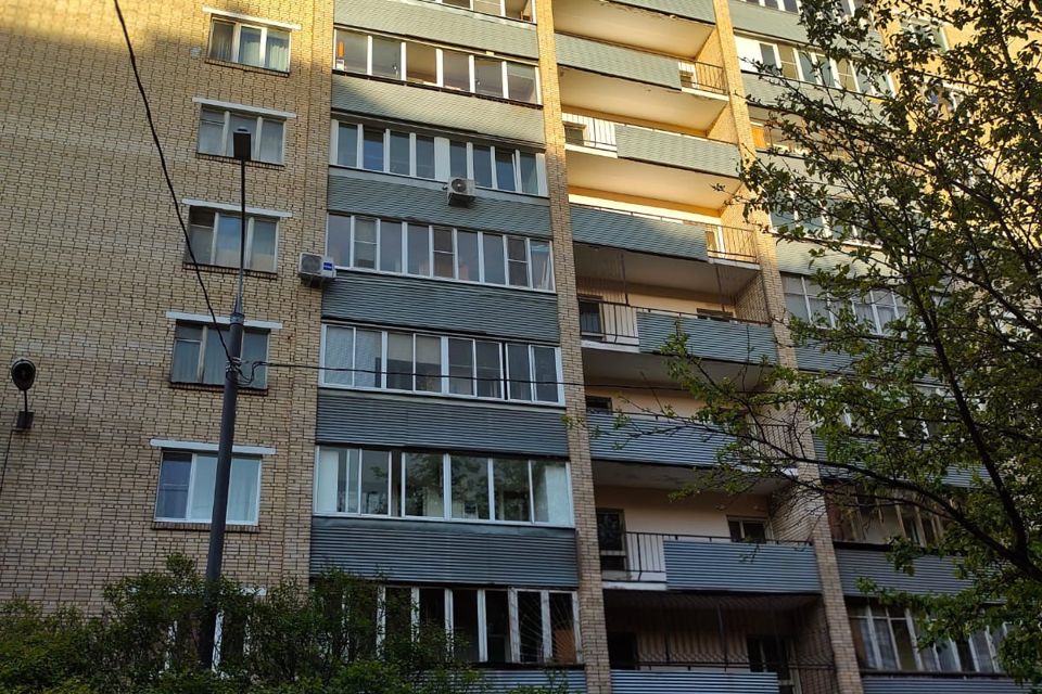 Продаётся 1-комнатная квартира, 37.2 м²