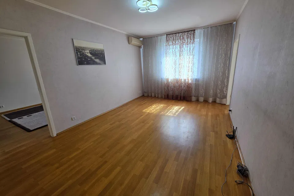 Продаётся 2-комнатная квартира, 54 м²