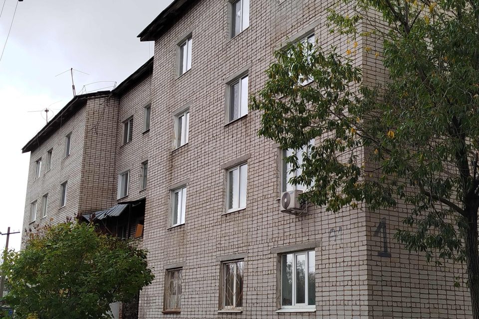 Продаётся комната в 1-комн. квартире, 25 м²