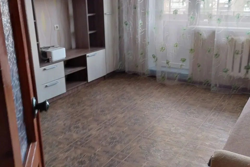 Продаётся 1-комнатная квартира, 38 м²