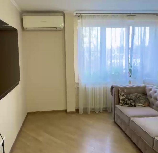 Продаётся 3-комнатная квартира, 62.5 м²