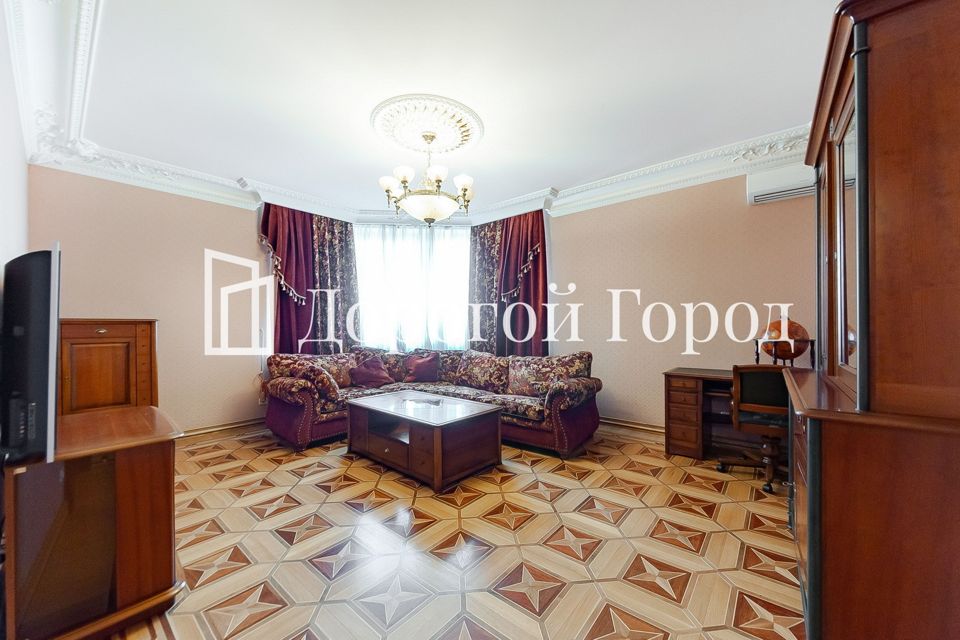 Продаётся 3-комнатная квартира, 97.1 м²