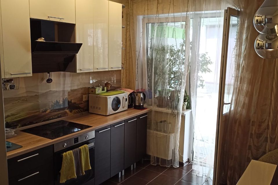 Продаётся 2-комнатная квартира, 64 м²