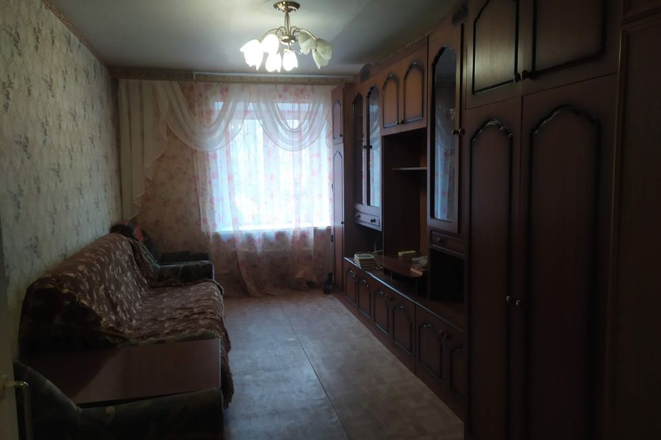 Продаётся 3-комнатная квартира, 56.3 м²