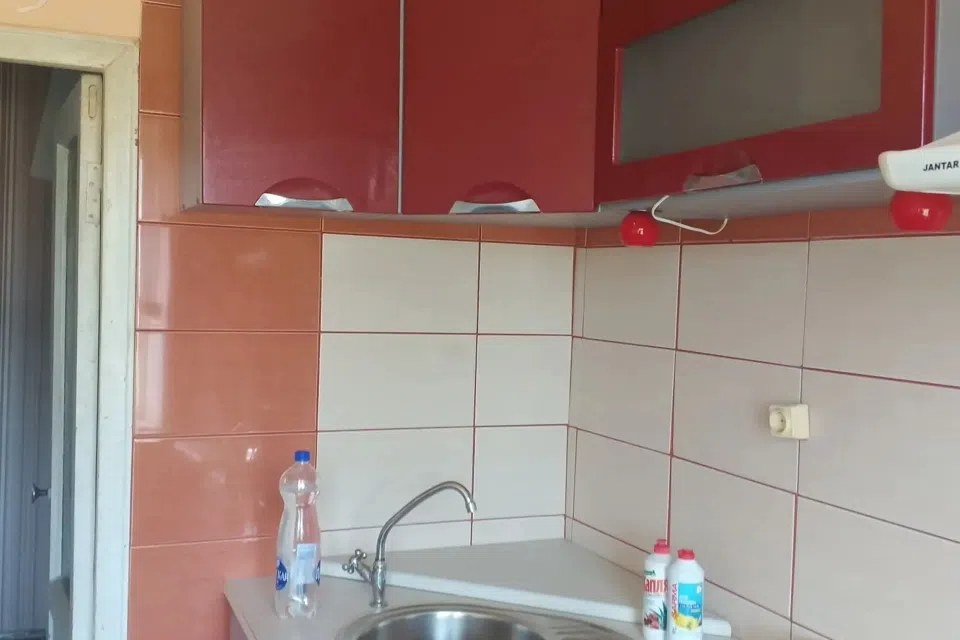 Продаётся 3-комнатная квартира, 61.6 м²