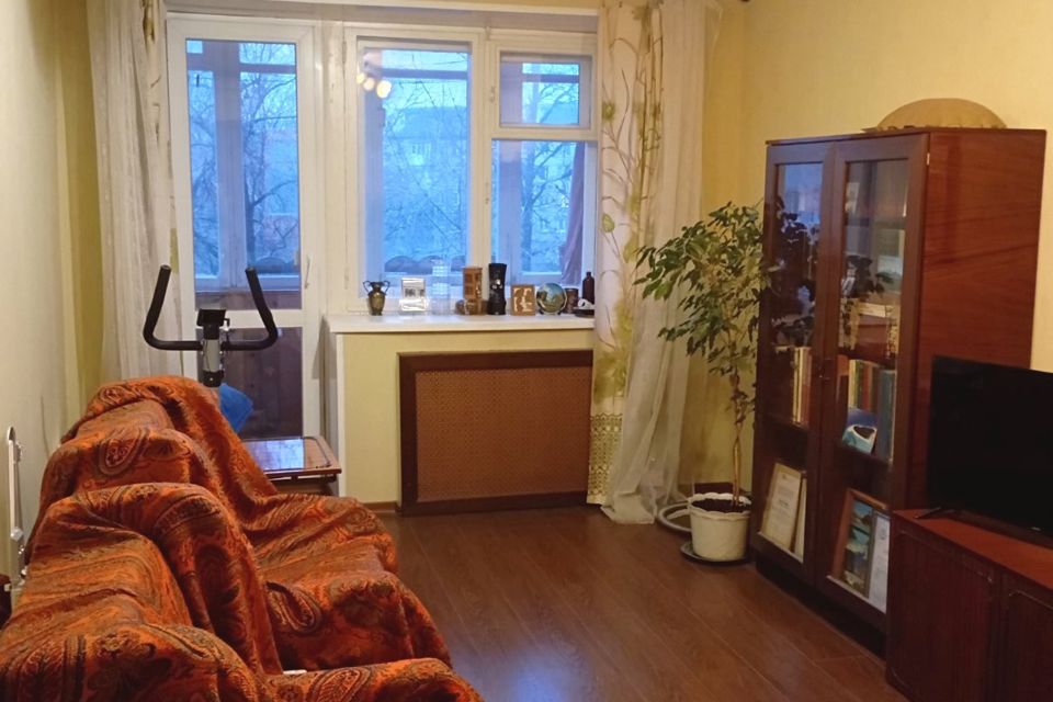 Продаётся 3-комнатная квартира, 58.5 м²