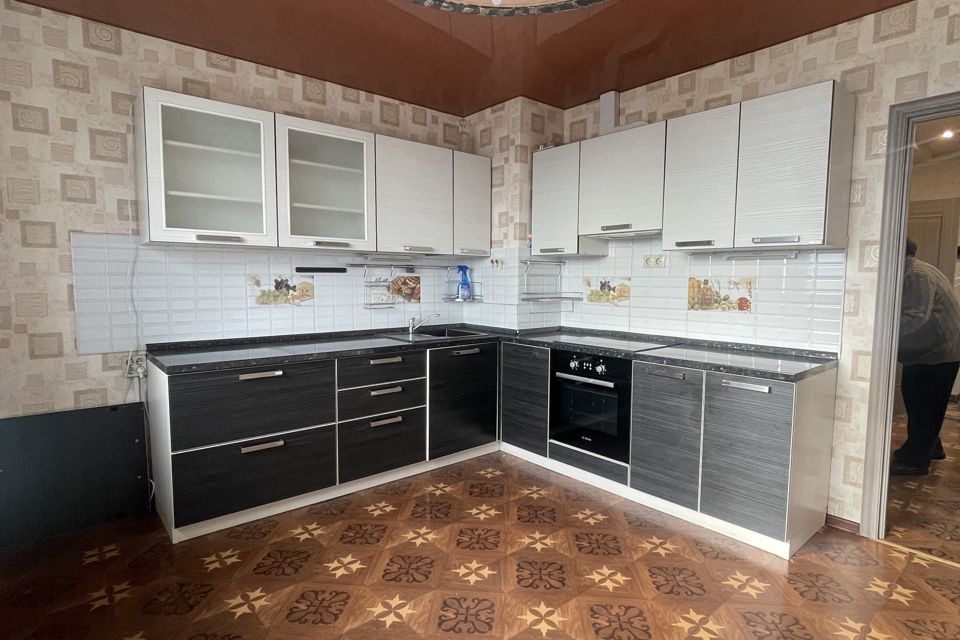 Продаётся 2-комнатная квартира, 65.3 м²