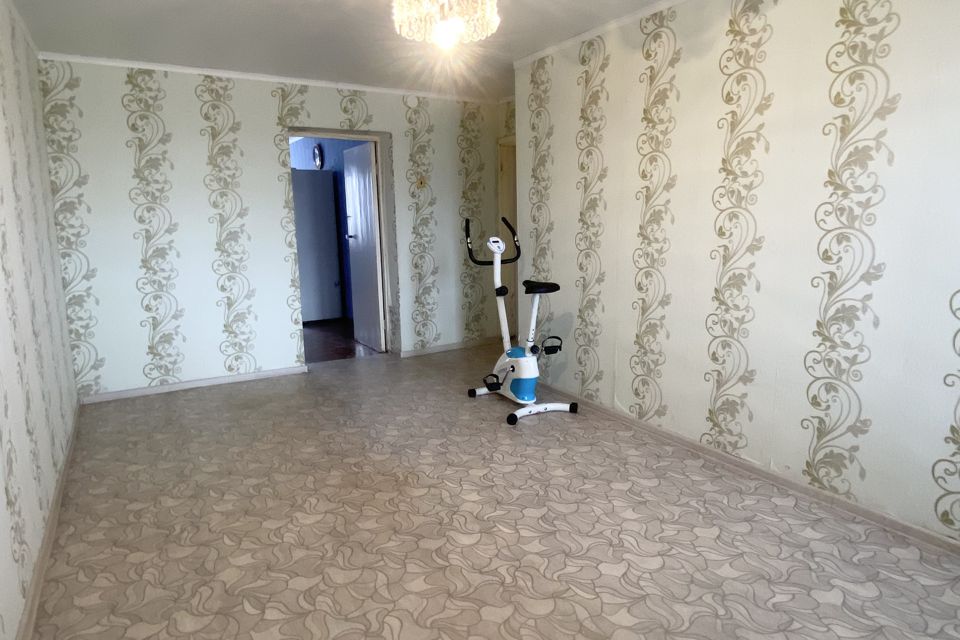 Продаётся 3-комнатная квартира, 56.8 м²