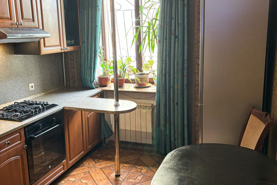 Продаётся 3-комнатная квартира, 74.2 м²