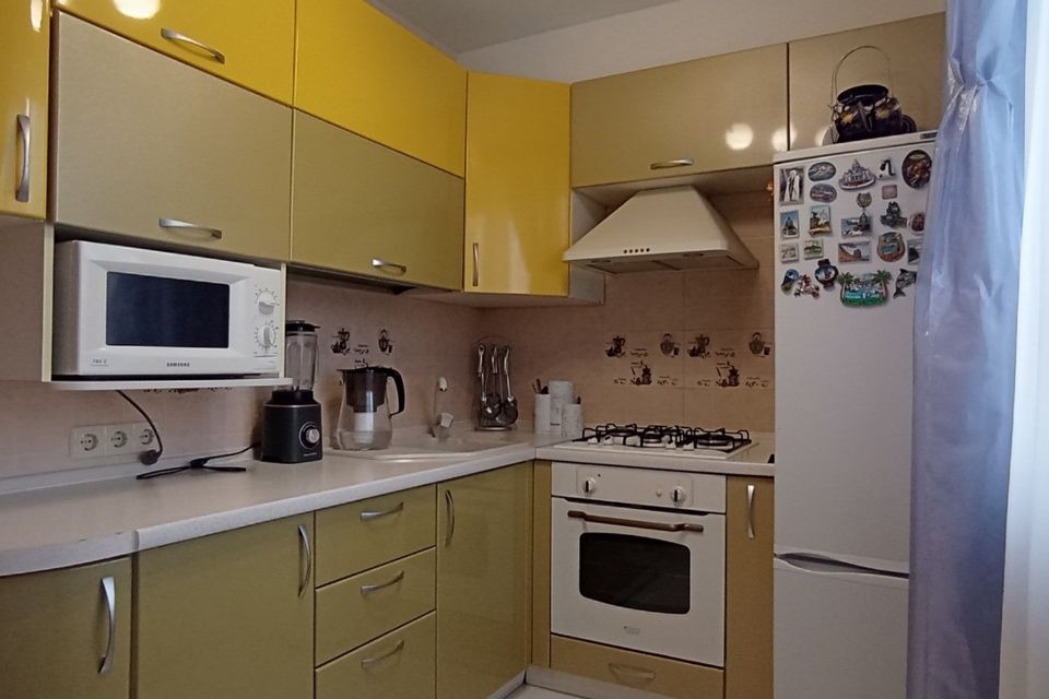 Продаётся 3-комнатная квартира, 58.4 м²