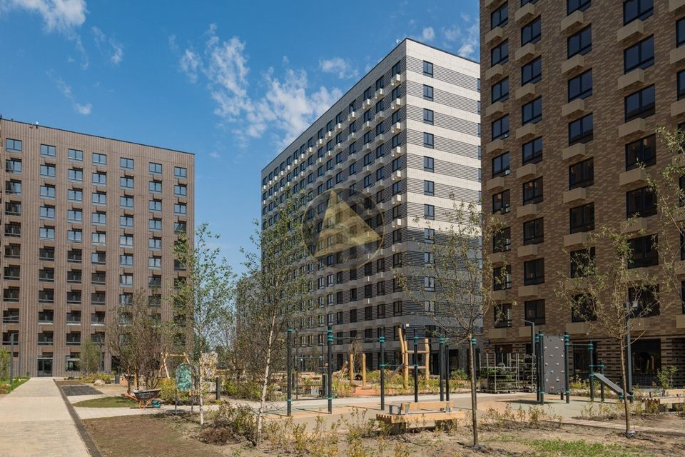 Продаётся 3-комнатная квартира, 93.3 м²
