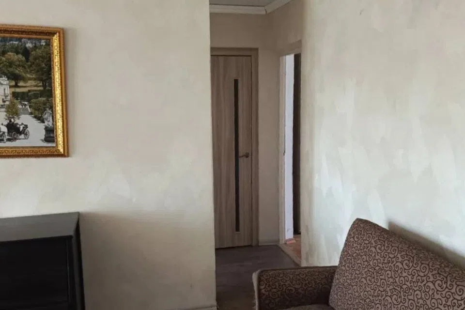 Продаётся 3-комнатная квартира, 54.3 м²