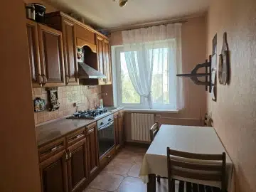 Продаётся 3-комнатная квартира, 61 м²